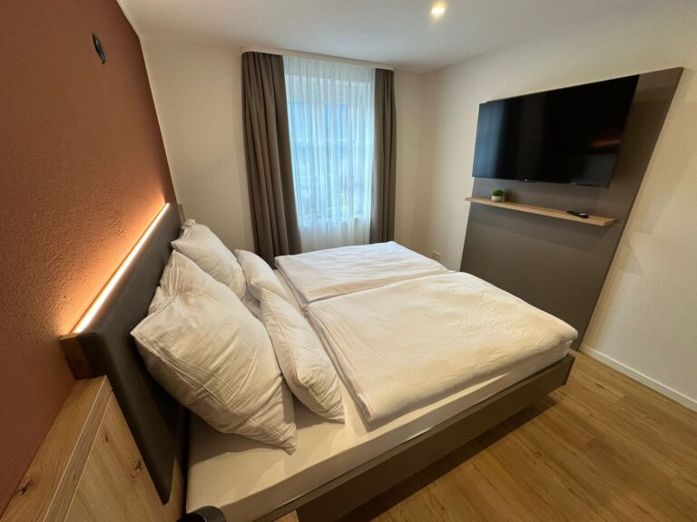 Hofblick Schlafzimmer